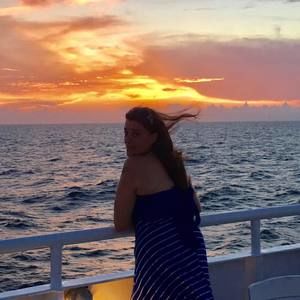 Meet your Posher, Victoria